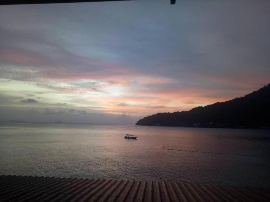 Beach Box Perhentian Kampong Pasir Hantu Eksteriør billede